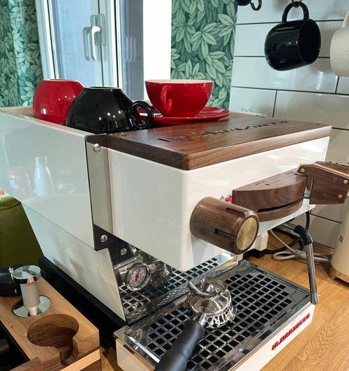 UnlockingtheSecretsoftheSpicyMomCoffeeMachine（MasteringtheArtofPersonalizingYourBrewingExperience）
