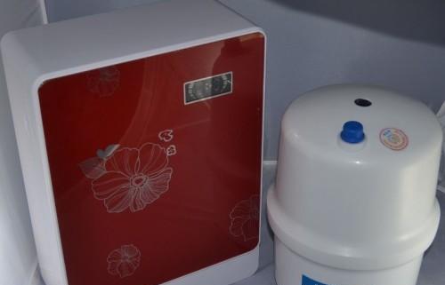 如何解决家庭没有净水器的问题（水质安全问题凸显）