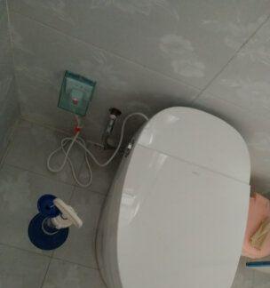 解决恒洁马桶持续响的有效方法（马桶响声让人烦躁）