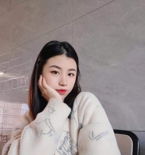 拍照显脸小手机怎么调？有哪些技巧可以尝试？