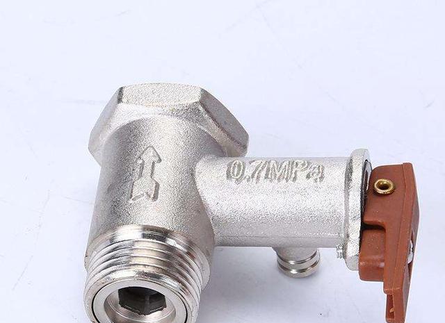 燃气热水器有个箭头什么意思？箭头的含义和作用是什么？